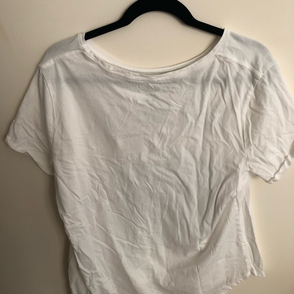 Old Navy sunset tee. - Picture 2 of 2